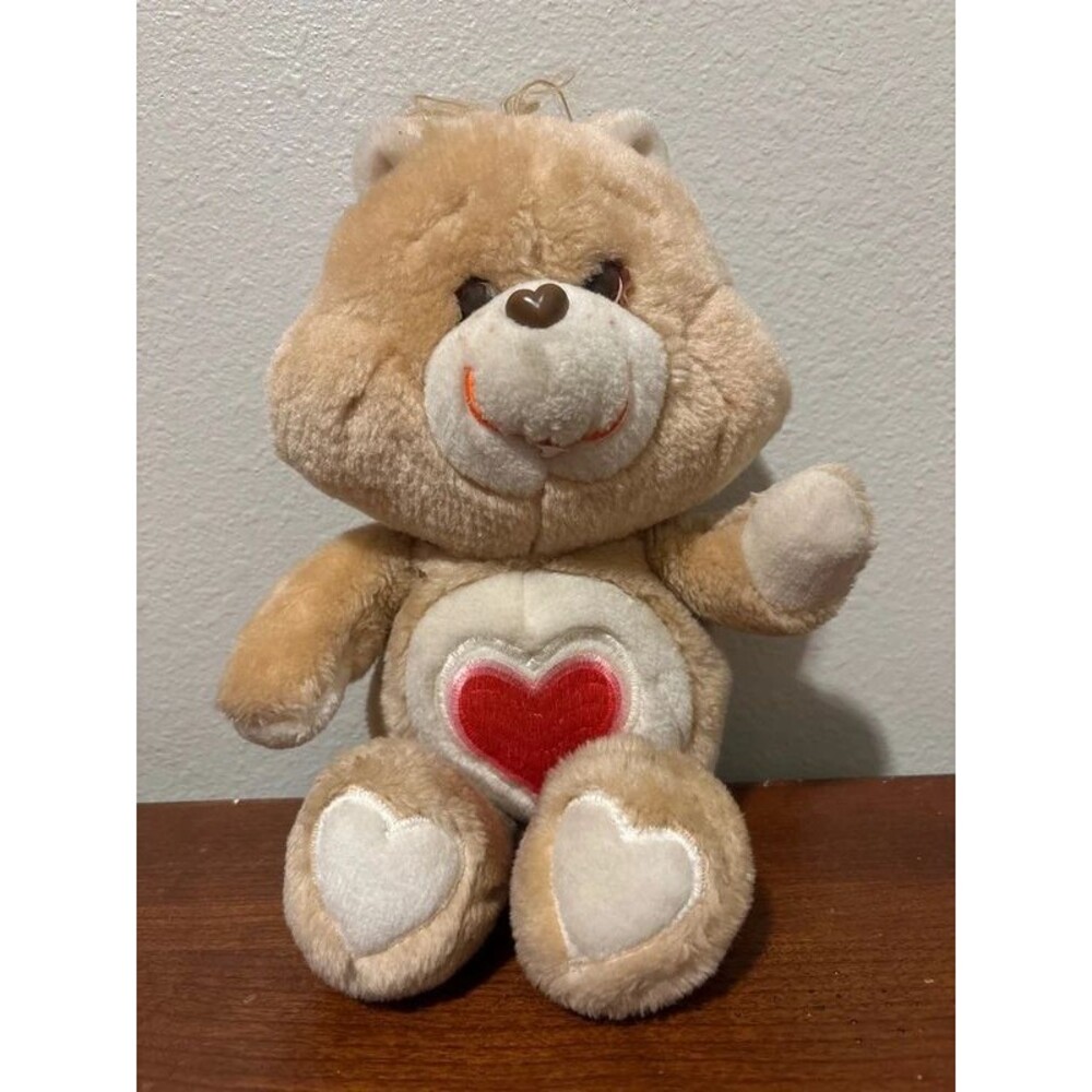 Vintage 1983 care bear tender heart bear